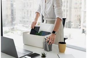 Карьера после 45 лет: как уйти из найма в консалтинг и не прогадать Карьера после 45 лет: как уйти из найма в консалтинг и не прогадать