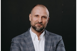 OpenAI vs Google: кто выиграет гонку за ИИ OpenAI vs Google: кто выиграет гонку за ИИ