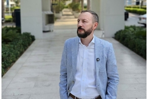 Как «нанять» на работу нейросеть, и не пожалеть об этом Как «нанять» на работу нейросеть, и не пожалеть об этом