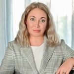 Елена Уварова